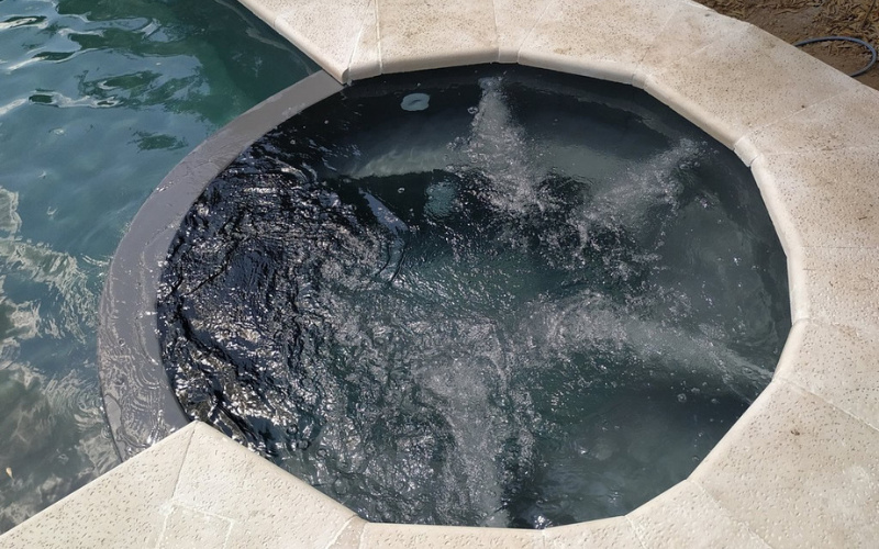 Evaluación profesional del estado de una piscina