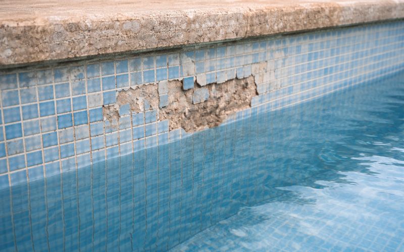 gresite piscina suelto detalle