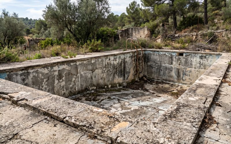 piscina deterioro avanzado reparación